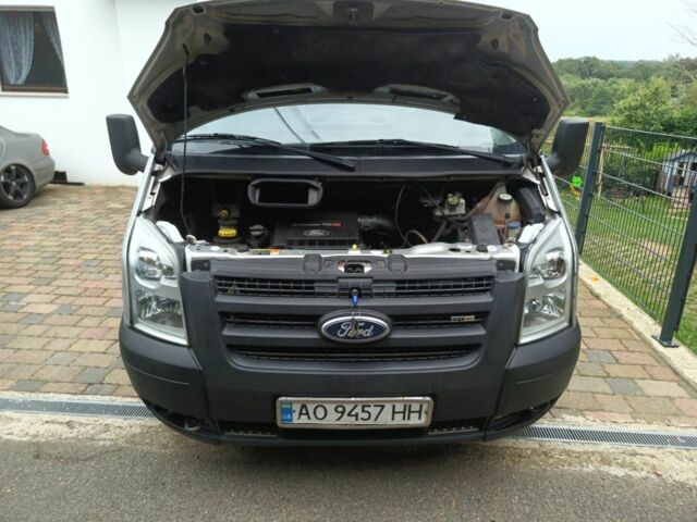 Серый Форд Транзит, объемом двигателя 2 л и пробегом 260 тыс. км за 7500 $, фото 3 на Automoto.ua