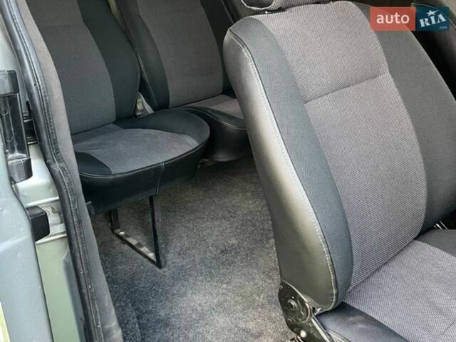 Сірий Форд Транзит, об'ємом двигуна 2.2 л та пробігом 286 тис. км за 6800 $, фото 13 на Automoto.ua