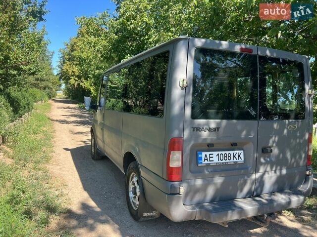 Сірий Форд Транзит, об'ємом двигуна 2.4 л та пробігом 350 тис. км за 3750 $, фото 4 на Automoto.ua