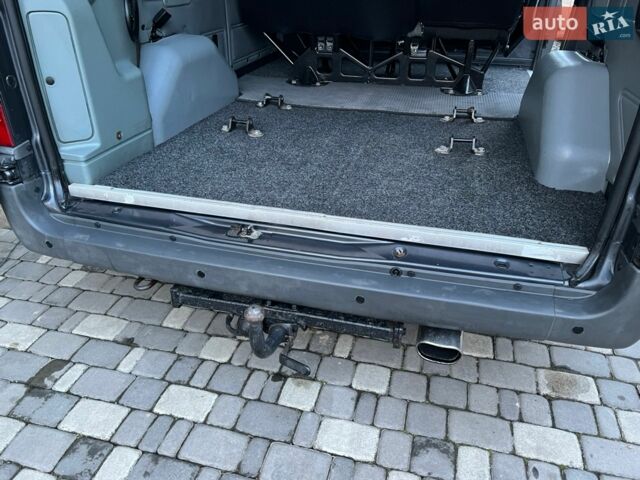 Сірий Форд Транзит, об'ємом двигуна 2.2 л та пробігом 290 тис. км за 11900 $, фото 40 на Automoto.ua