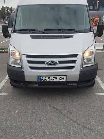 Сірий Форд Транзит, об'ємом двигуна 2.2 л та пробігом 300 тис. км за 8300 $, фото 1 на Automoto.ua