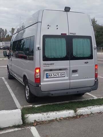 Сірий Форд Транзит, об'ємом двигуна 2.2 л та пробігом 300 тис. км за 8300 $, фото 9 на Automoto.ua