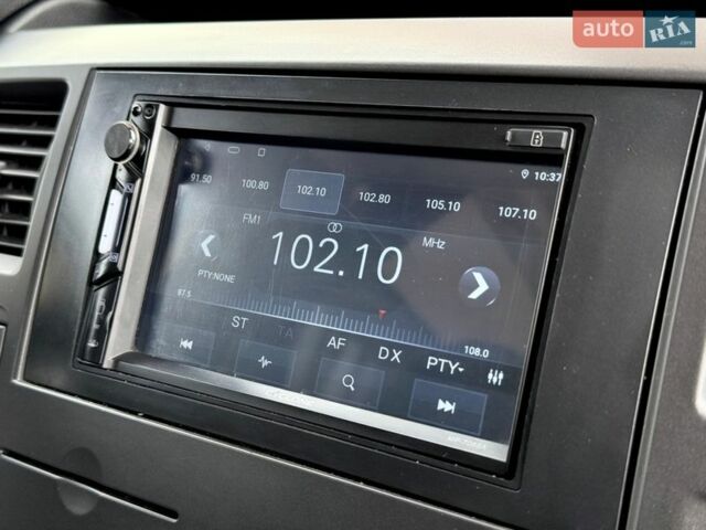 Серый Форд Транзит, объемом двигателя 2.2 л и пробегом 186 тыс. км за 15699 $, фото 16 на Automoto.ua