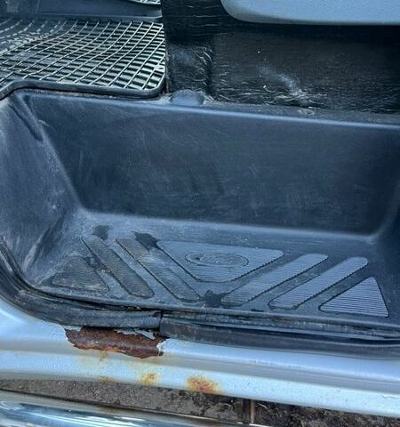 Сірий Форд Транзит, об'ємом двигуна 2.2 л та пробігом 213 тис. км за 7900 $, фото 21 на Automoto.ua