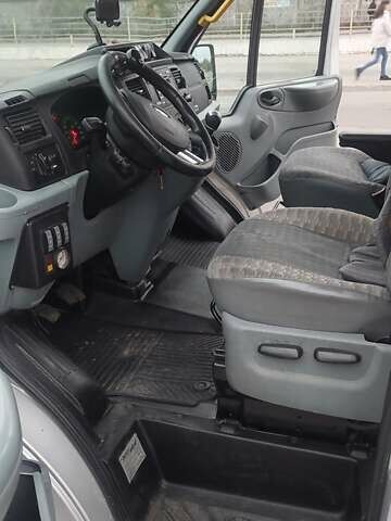 Сірий Форд Транзит, об'ємом двигуна 2.2 л та пробігом 300 тис. км за 8300 $, фото 29 на Automoto.ua