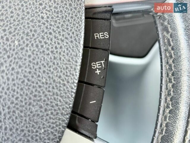 Серый Форд Транзит, объемом двигателя 2.2 л и пробегом 186 тыс. км за 15699 $, фото 21 на Automoto.ua