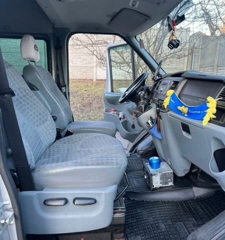 Сірий Форд Транзит, об'ємом двигуна 2.2 л та пробігом 213 тис. км за 7900 $, фото 10 на Automoto.ua