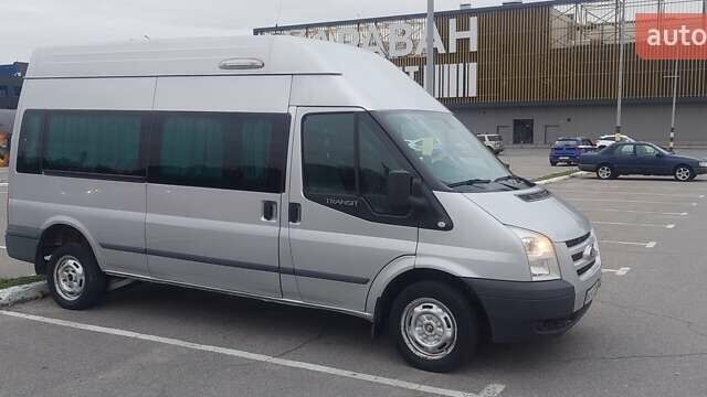 Сірий Форд Транзит, об'ємом двигуна 2.2 л та пробігом 300 тис. км за 8300 $, фото 4 на Automoto.ua
