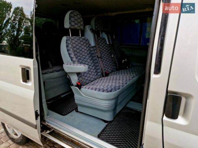 Серый Форд Транзит, объемом двигателя 2.2 л и пробегом 228 тыс. км за 13000 $, фото 11 на Automoto.ua
