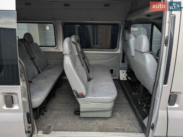 Сірий Форд Транзит, об'ємом двигуна 2.2 л та пробігом 330 тис. км за 15500 $, фото 10 на Automoto.ua