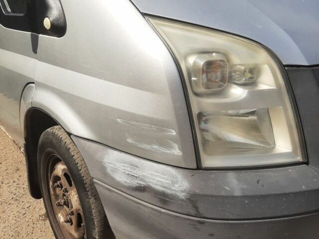 Серый Форд Транзит, объемом двигателя 2.2 л и пробегом 194 тыс. км за 8800 $, фото 2 на Automoto.ua