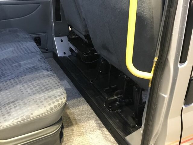 Сірий Форд Транзит, об'ємом двигуна 2.2 л та пробігом 274 тис. км за 14500 $, фото 14 на Automoto.ua