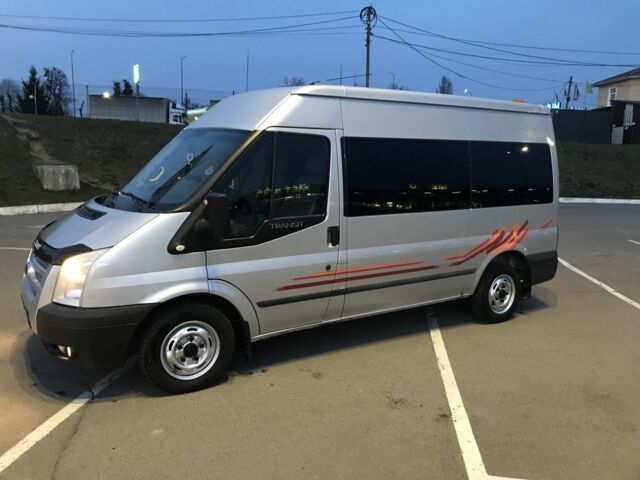 Сірий Форд Транзит, об'ємом двигуна 2.2 л та пробігом 274 тис. км за 14500 $, фото 2 на Automoto.ua