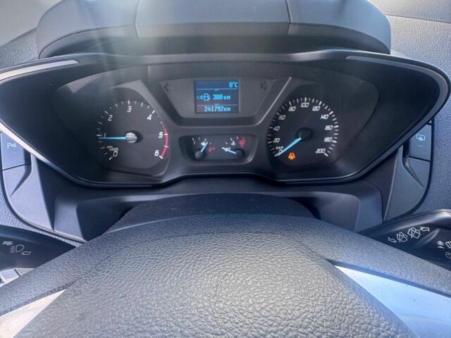 Серый Форд Транзит, объемом двигателя 2.2 л и пробегом 241 тыс. км за 14900 $, фото 8 на Automoto.ua