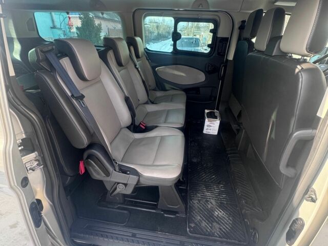 Серый Форд Транзит, объемом двигателя 2.2 л и пробегом 241 тыс. км за 14900 $, фото 12 на Automoto.ua