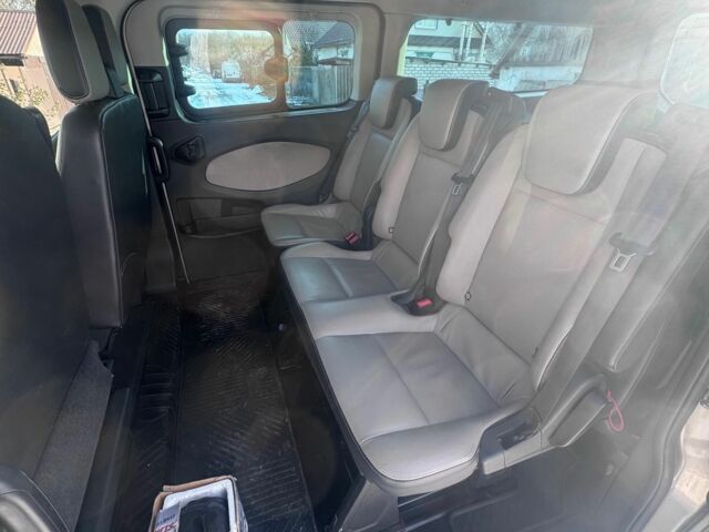 Серый Форд Транзит, объемом двигателя 2.2 л и пробегом 241 тыс. км за 14900 $, фото 10 на Automoto.ua