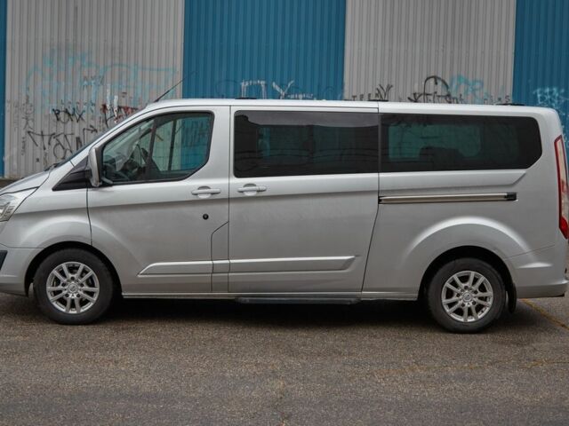 Серый Форд Транзит, объемом двигателя 2.2 л и пробегом 336 тыс. км за 15900 $, фото 3 на Automoto.ua