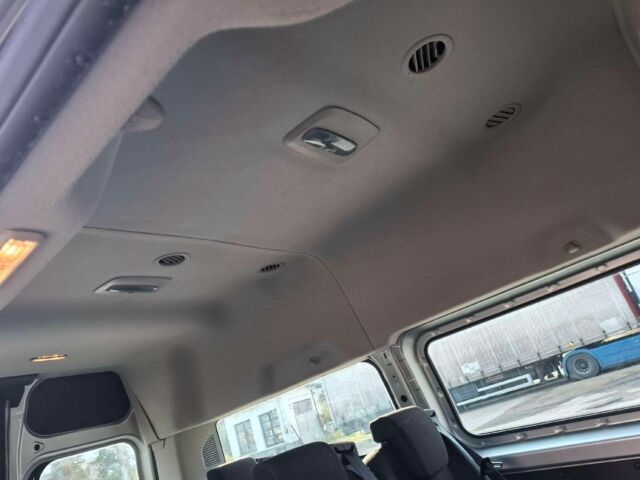 Серый Форд Транзит, объемом двигателя 2.2 л и пробегом 173 тыс. км за 8700 $, фото 15 на Automoto.ua