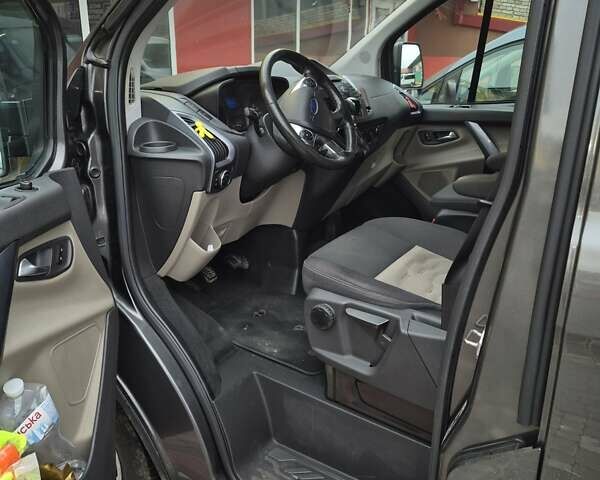 Сірий Форд Транзит, об'ємом двигуна 2.2 л та пробігом 167 тис. км за 17000 $, фото 4 на Automoto.ua