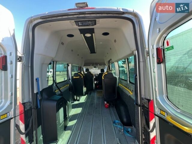 Серый Форд Транзит, объемом двигателя 2 л и пробегом 399 тыс. км за 13400 $, фото 6 на Automoto.ua
