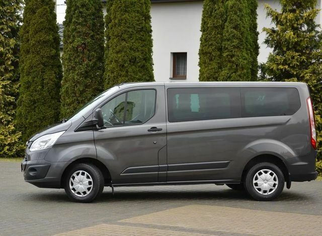 Серый Форд Транзит, объемом двигателя 2 л и пробегом 136 тыс. км за 11000 $, фото 4 на Automoto.ua