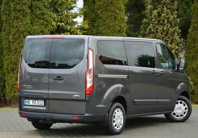 Серый Форд Транзит, объемом двигателя 2 л и пробегом 136 тыс. км за 11000 $, фото 10 на Automoto.ua