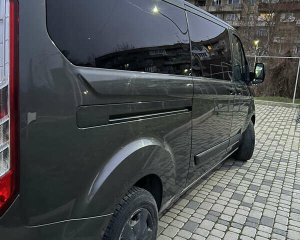 Сірий Форд Транзит, об'ємом двигуна 2 л та пробігом 239 тис. км за 23000 $, фото 8 на Automoto.ua
