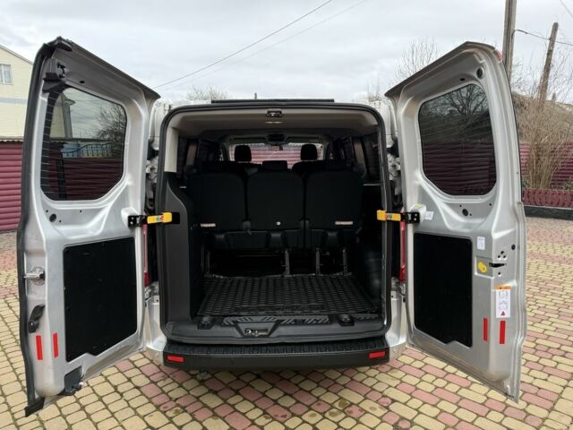 Серый Форд Транзит, объемом двигателя 2 л и пробегом 200 тыс. км за 25500 $, фото 16 на Automoto.ua