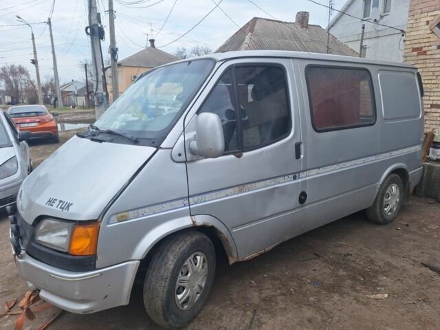 Серый Форд Транзит, объемом двигателя 2.5 л и пробегом 360 тыс. км за 800 $, фото 1 на Automoto.ua