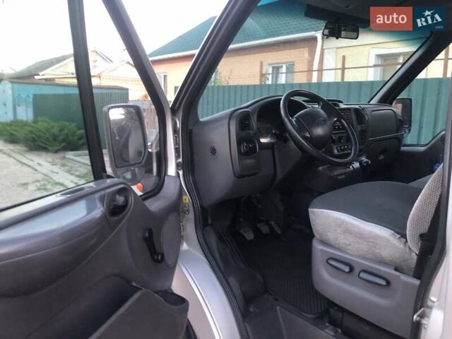 Серый Форд Транзит, объемом двигателя 2.4 л и пробегом 3 тыс. км за 7200 $, фото 9 на Automoto.ua