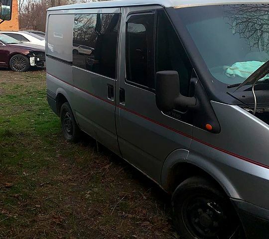 Сірий Форд Транзит, об'ємом двигуна 2 л та пробігом 493 тис. км за 3800 $, фото 2 на Automoto.ua