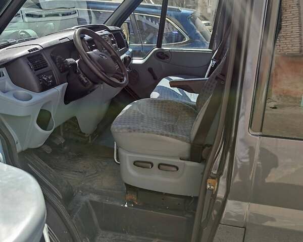Серый Форд Транзит, объемом двигателя 2.2 л и пробегом 278 тыс. км за 7500 $, фото 8 на Automoto.ua