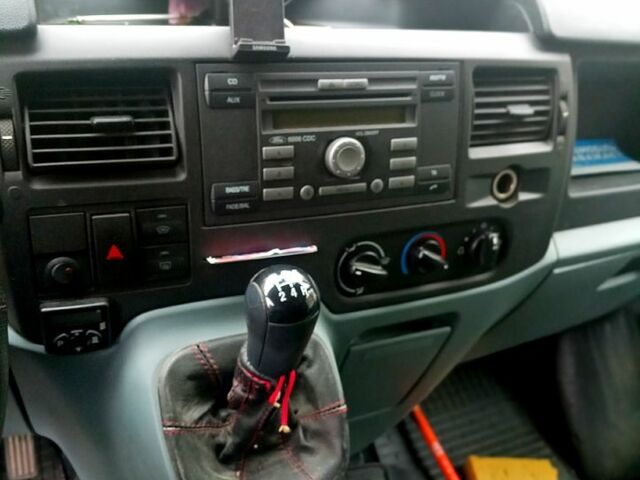 Серый Форд Транзит, объемом двигателя 2.2 л и пробегом 0 тыс. км за 4800 $, фото 5 на Automoto.ua