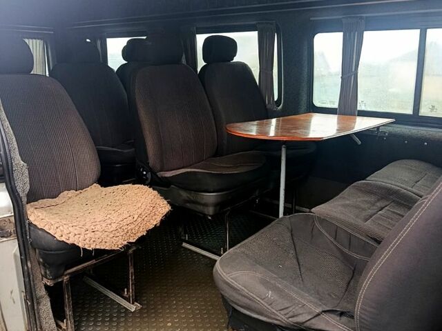 Сірий Форд Транзит, об'ємом двигуна 2.4 л та пробігом 627 тис. км за 8500 $, фото 8 на Automoto.ua