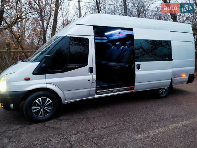 Сірий Форд Транзит, об'ємом двигуна 2.4 л та пробігом 288 тис. км за 9500 $, фото 26 на Automoto.ua