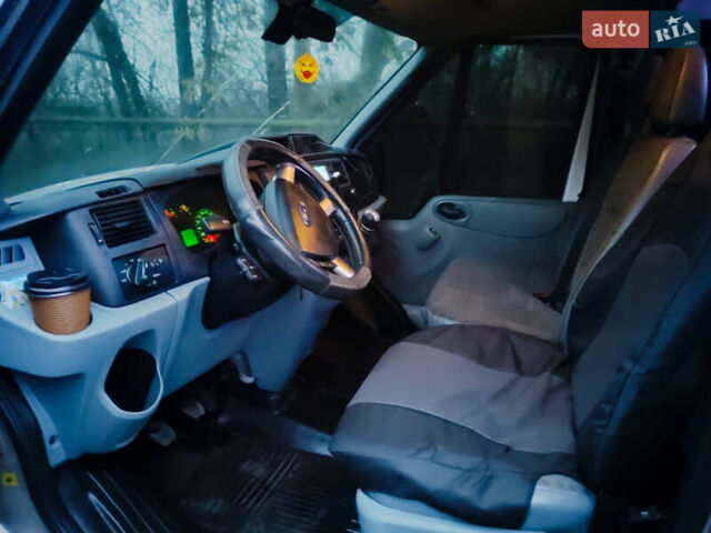 Сірий Форд Транзит, об'ємом двигуна 2.4 л та пробігом 288 тис. км за 9500 $, фото 7 на Automoto.ua