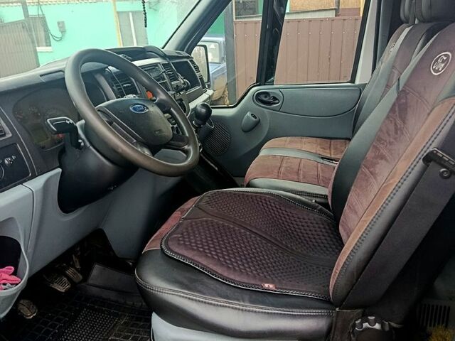 Сірий Форд Транзит, об'ємом двигуна 2.4 л та пробігом 627 тис. км за 8500 $, фото 5 на Automoto.ua