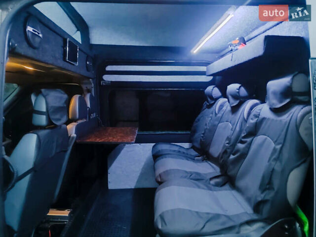 Сірий Форд Транзит, об'ємом двигуна 2.4 л та пробігом 288 тис. км за 9500 $, фото 28 на Automoto.ua