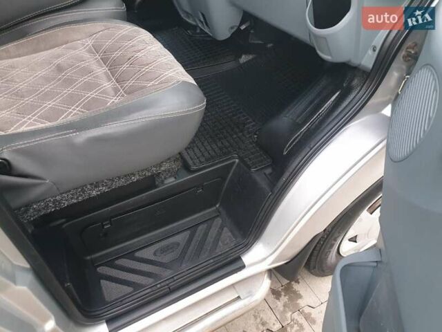 Серый Форд Транзит, объемом двигателя 2.2 л и пробегом 364 тыс. км за 9300 $, фото 12 на Automoto.ua