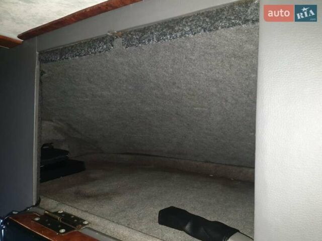 Серый Форд Транзит, объемом двигателя 2.2 л и пробегом 364 тыс. км за 9300 $, фото 26 на Automoto.ua