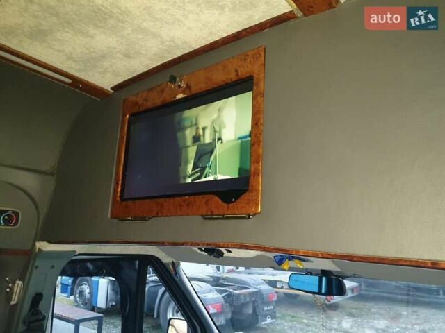 Серый Форд Транзит, объемом двигателя 2.2 л и пробегом 364 тыс. км за 9300 $, фото 31 на Automoto.ua