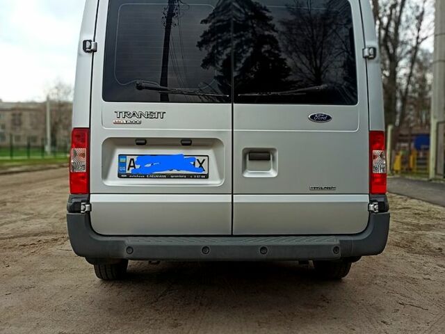 Серый Форд Транзит, объемом двигателя 22 л и пробегом 267 тыс. км за 12700 $, фото 4 на Automoto.ua