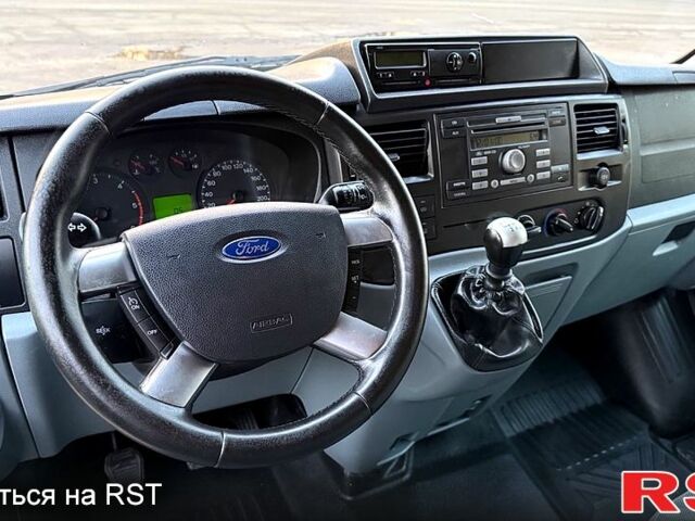 Сірий Форд Транзит, об'ємом двигуна 2.2 л та пробігом 145 тис. км за 14500 $, фото 7 на Automoto.ua