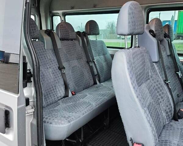 Сірий Форд Транзит, об'ємом двигуна 2.2 л та пробігом 270 тис. км за 13250 $, фото 30 на Automoto.ua