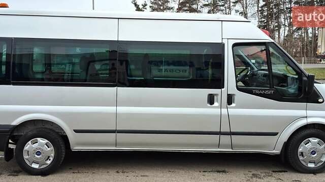 Сірий Форд Транзит, об'ємом двигуна 2.2 л та пробігом 270 тис. км за 13250 $, фото 4 на Automoto.ua