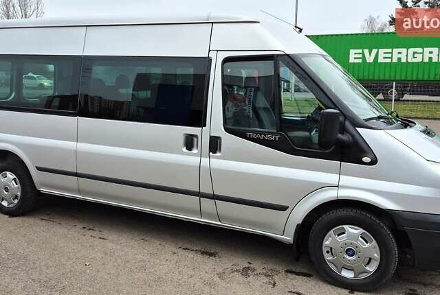 Сірий Форд Транзит, об'ємом двигуна 2.2 л та пробігом 270 тис. км за 13250 $, фото 2 на Automoto.ua
