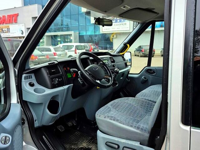 Серый Форд Транзит, объемом двигателя 2.2 л и пробегом 270 тыс. км за 13300 $, фото 7 на Automoto.ua