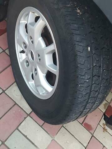 Серый Форд Транзит, объемом двигателя 2.2 л и пробегом 193 тыс. км за 18500 $, фото 1 на Automoto.ua