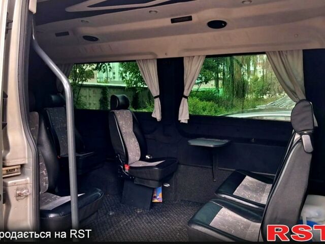 Серый Форд Транзит, объемом двигателя 2.2 л и пробегом 190 тыс. км за 17500 $, фото 1 на Automoto.ua
