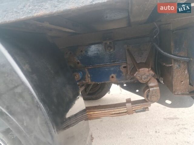 Синій Форд Транзит, об'ємом двигуна 2.5 л та пробігом 441 тис. км за 4900 $, фото 8 на Automoto.ua